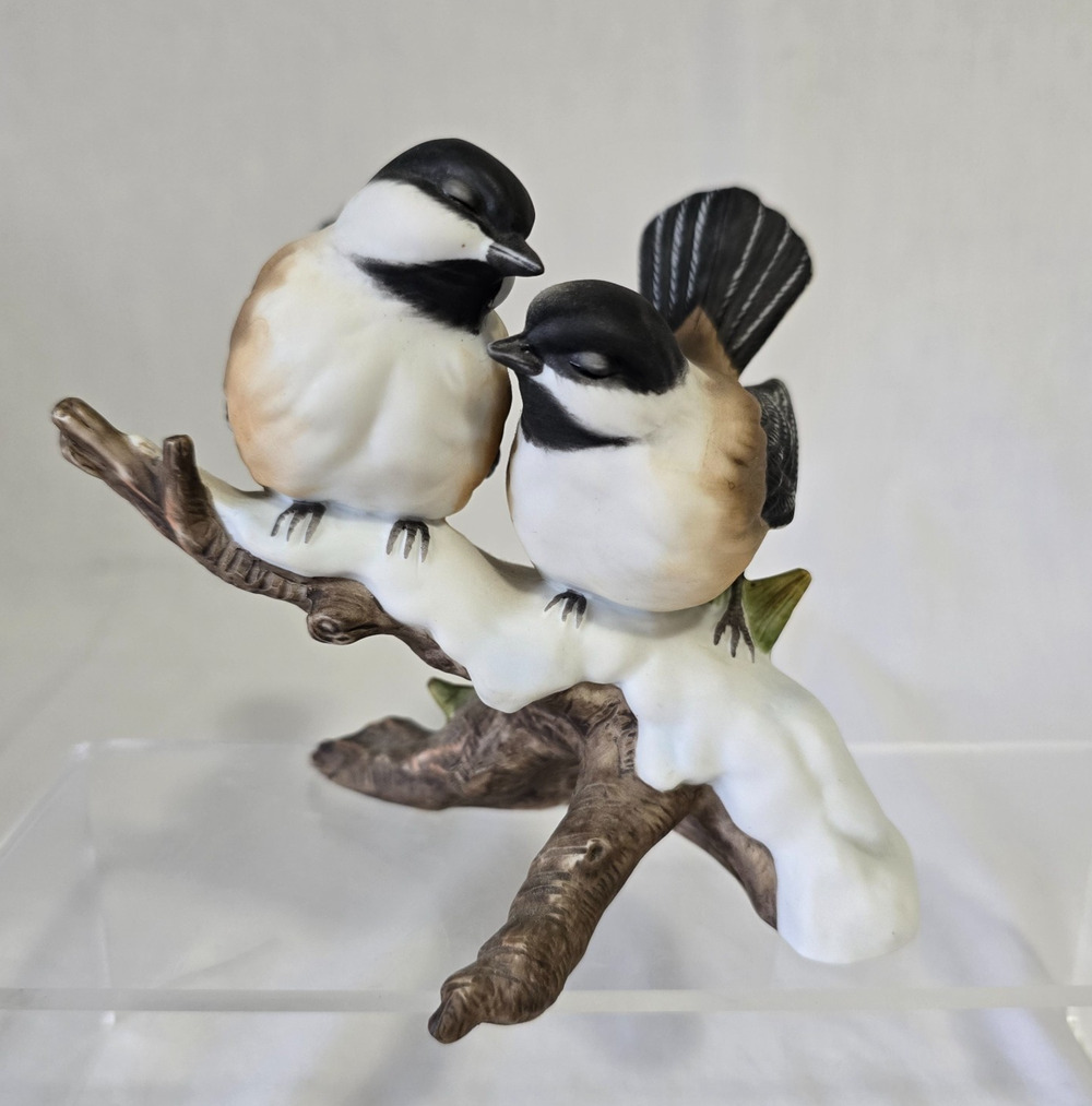 Vtg Homco 1991 Chickadees Figurine Masterpiece Porcelain Birds 6" x 4" x 4.25"